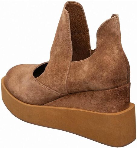 Antelope Women's Unity Suede Mules in Saudi Arabia