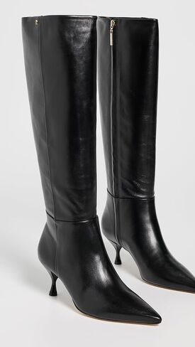 Larroudé Women's Georgia Boots in Saudi Arabia