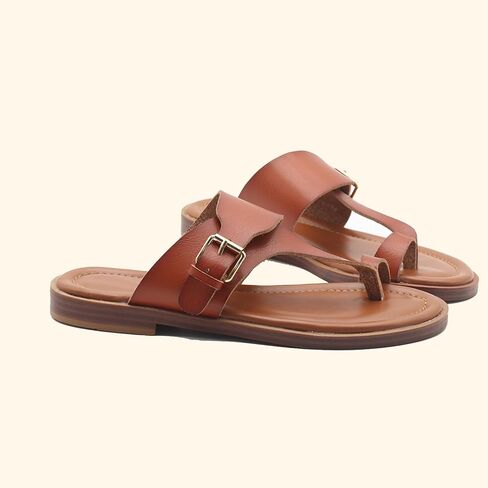 Women'S Leather Flat Toe Ring Flip Flops With Adjustable Buckle Slip On Comfortable T-Strap Toe Clip Slides Sandals For Daily Travel Causal Beach in Saudi Arabia