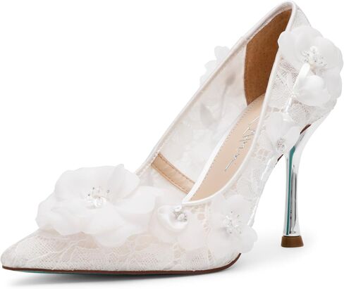 Betsey Johnson Womens Darcy in Saudi Arabia