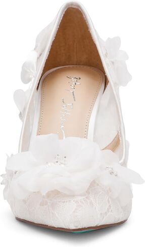 Betsey Johnson Womens Darcy in Saudi Arabia