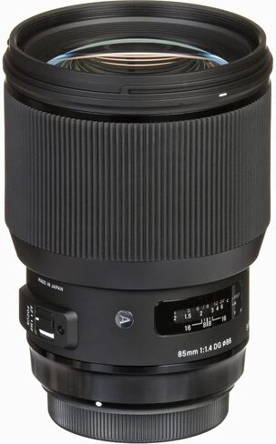 عدسة سيجما 85 ملم f/1.4 DG HSM Art لكاميرا Nikon F (321955) الحزمة: بطاقة ذاكرة 64 جيجابايت، قارئ بطاقات، حقيبة ظهر، حقيبة عدسة، أغطية عدسة، مجموعة مرشح 3 قطع، مجموعة تنظيف كاملة، حافظة للغطاء، والمزيد in Kuwait