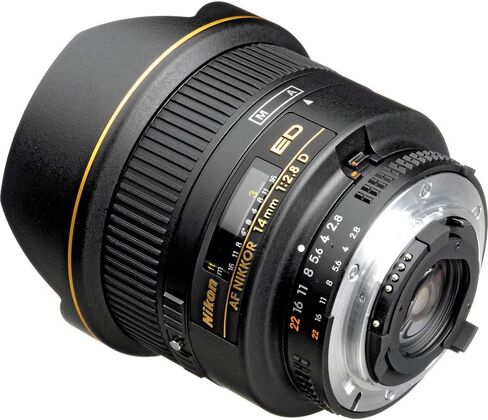 عدسة Nikon AF NIKKOR مقاس 14 مم f/2.8D ED عدسة أساسية فائقة الاتساع (1925) + حافظة للغطاء + مجموعة تنظيف (متجددة) in Saudi Arabia