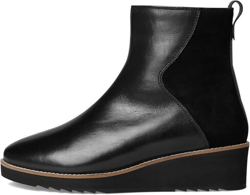 Trotters Women's Wynona Ankle Boot in Saudi Arabia