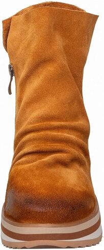 Antelope Women's Kirsten Suede Boots in Saudi Arabia