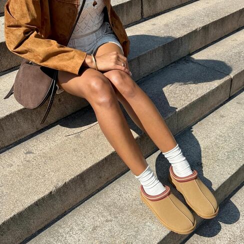 Fuzzy Slippers for Women Girl, Slip On Fur Lined Shoes for Indoor Outdoor Bedroom, Suede Winter Comfy Platform Slippers House Cute Fluffy Clogs (Brown/Black/Sand, US Women Size 6-9) in Saudi Arabia