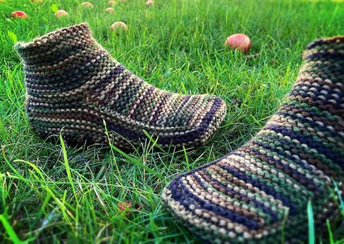 Knit Slippers for Men - Custom Camo Hand Knit Slipper Socks – Bespoke Slippers - Camouflage Yarn Handmade Knitted Slippers – Manly Moccasin House Shoes Unisex Booties for Warm Feet – Cozy Knitted Slippers for Men – Gift for Husband Boyfriend Friend in Saudi Arabia
