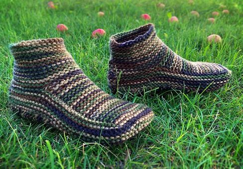 Knit Slippers for Men - Custom Camo Hand Knit Slipper Socks – Bespoke Slippers - Camouflage Yarn Handmade Knitted Slippers – Manly Moccasin House Shoes Unisex Booties for Warm Feet – Cozy Knitted Slippers for Men – Gift for Husband Boyfriend Friend in Saudi Arabia