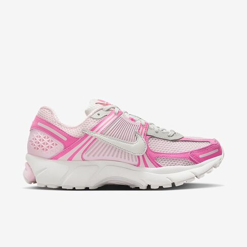 حذاء Nike Zoom Vomero 5 النسائي (وردي فاتح/وردي فوم/وردي مرح/أبيض قمة) in Kuwait