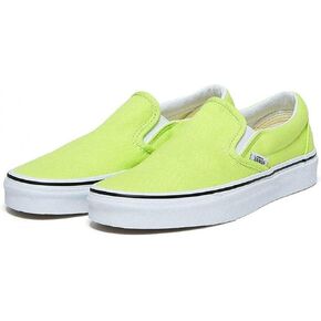 حذاء Asher سهل الارتداء للنساء من Vans | أحذية رياضية مريحة للمشي، للأزياء والارتداء اليومي، أسود زهري داكن، 8 in Kuwait