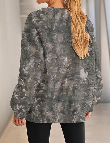 Women Camo Oversized Sweatshirt Crewneck Long Sleeve Graphic Maple Leaf Print Hoodie Camouflage Fall Pullover Top in Kuwait