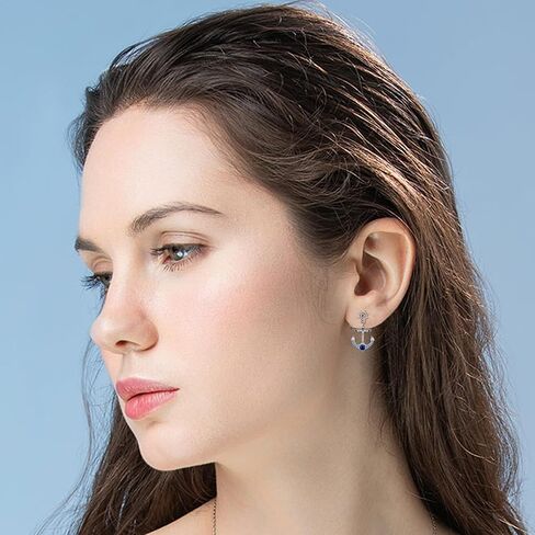Giraffe Earrings Sterling Silver Giraffe Stud Earrings Animal Mother's Day Jewelry for Women in Saudi Arabia