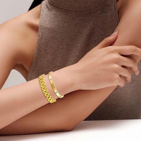 قطعتان من أساور الحب المطلية بالذهب عيار 18 قيراط للنساء، مجموعة أساور ساعة بسلسلة ذهبية، مجوهرات من الفولاذ المقاوم للصدأ غير مشوهة مع أداة قابلة للتعديل. in Kuwait