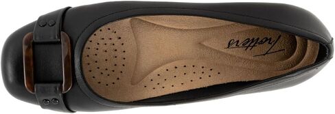 Trotters Women's Sizzle Signature Flat Sandal, Ivory, 8.5 X-Wide in Saudi Arabia