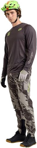 Troy Lee Designs - Skyline LS Jersey; SCRUBLAND Black LG in Saudi Arabia