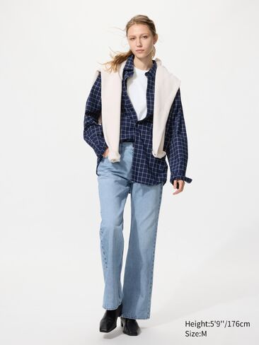 Uniqlo Broadcloth Shirt | Checked in Saudi Arabia