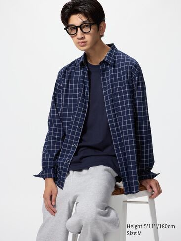 Uniqlo Broadcloth Shirt | Checked in Saudi Arabia