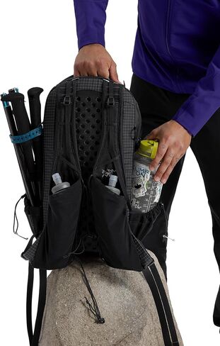 Arc'teryx Aerios 18 Backpack | Ultralight 18L Daypack with a Customizable Fit | Nightscape, Regular in Saudi Arabia