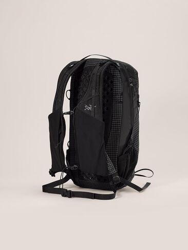 Arc'teryx Aerios 18 Backpack | Ultralight 18L Daypack with a Customizable Fit | Nightscape, Regular in Saudi Arabia