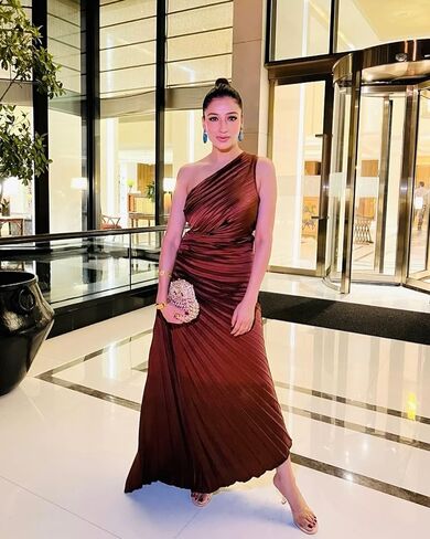 One Shoulder Satin Bridesmaid Dresses for Women Corset Pleated Long Formal Cocktail Party Wedding Guest Dress SN034 in Saudi Arabia