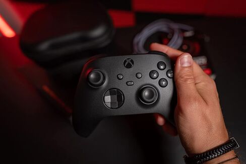 وحدة تحكم MODDEDZONE Black Out Smart Rapid Fire المخصصة المعدلة المتوافقة مع Xbox One S/X لجميع التحكم في ألعاب إطلاق النار الرئيسية عبر تطبيق الهاتف (مقبس 3.5 مم) in Kuwait