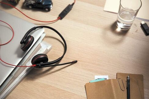 Plantronics Blackwire 3220 USB-A Headset: Comfortable On-Ear Mono Headset with Noise-Canceling Microphone for Clear Calls (Renewed) in Saudi Arabia