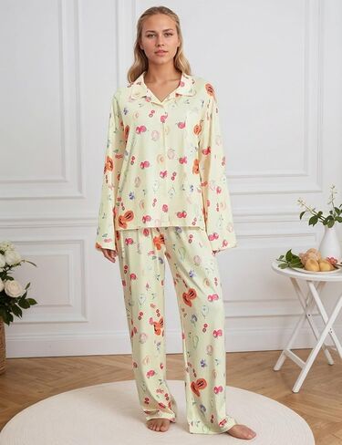 طقم بيجامة حريمي مكون من قطعتين بأزرار فاكهة مزهرة وأكمام طويلة وأرجل واسعة ناعمة من Pjs in Kuwait
