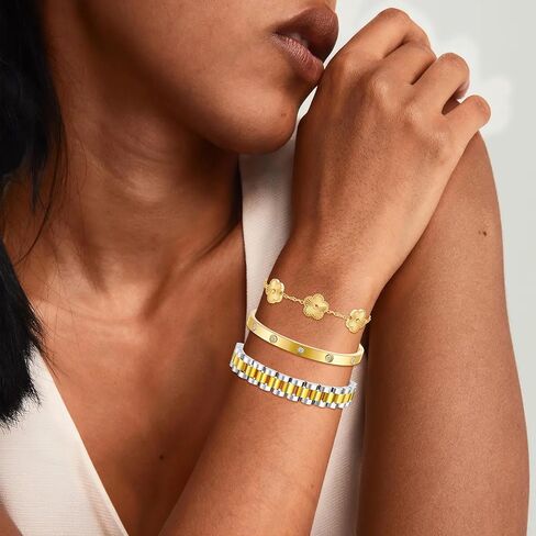 سوار البرسيم المطلي بالذهب 18 قيراط للنساء، مجموعة مجوهرات أساور ذهبية قابلة للتكديس، سوار من الفولاذ المقاوم للصدأ كريستال الحب الصداقة أساور الإسورة، سوار معصم سلسلة مع أداة ضبط. in Kuwait