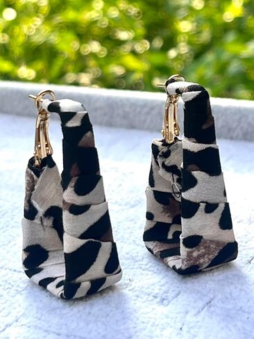 مكتنزة ليوبارد الأقراط الجلدية بوهيميا التمويه جلدية استرخى أقراط مكتنزة مستطيل أسود أبيض زيبرا طباعة القرط اليدوية خمر فو الجلود بيان القرط بوهو نمط المجوهرات in Kuwait