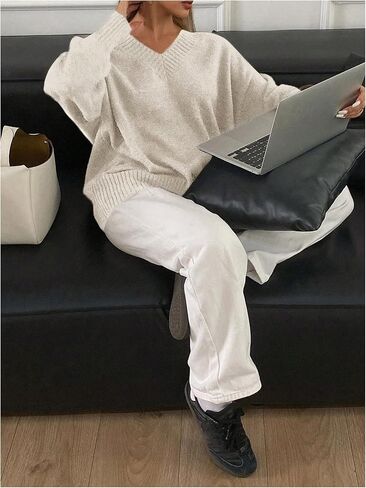 Women's Oversized Fall Sweaters Long Sleeve V Neck Loose Knit Pullover Tops Airport Travel Outfit in Saudi Arabia
