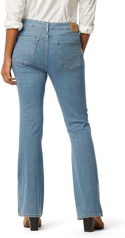 Levi Strauss Signature Women's Modern Bootcut Jeans Mid-Rise Stretch Denim (Also Available in Plus), (New) Island Rinse, 16 Plus Regular in Saudi Arabia