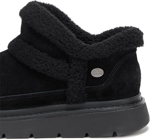 حذاء نسائي من Skechers سهل الارتداء بدون استخدام اليدين Keepsakes Lite Bootie الكاحل in Saudi Arabia